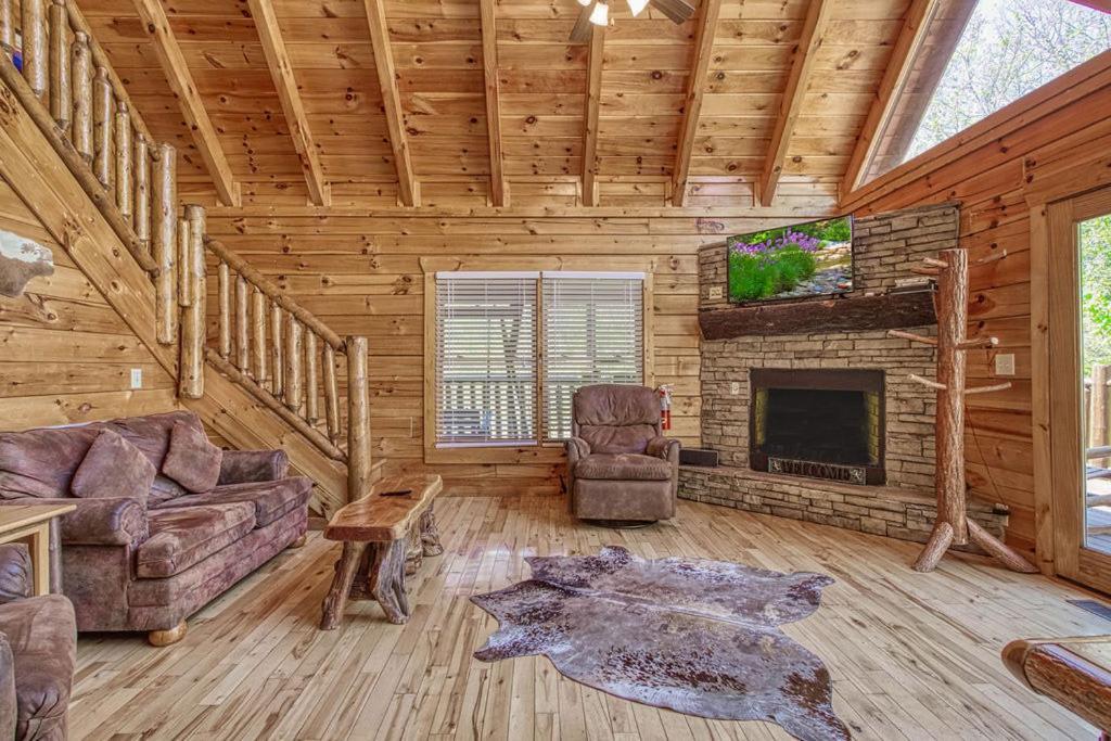 Heavenly Bear, Hot Tub, 1089 Of Free Attraction Tickets For Each Paid Day, Dollywood And More Sevierville Εξωτερικό φωτογραφία