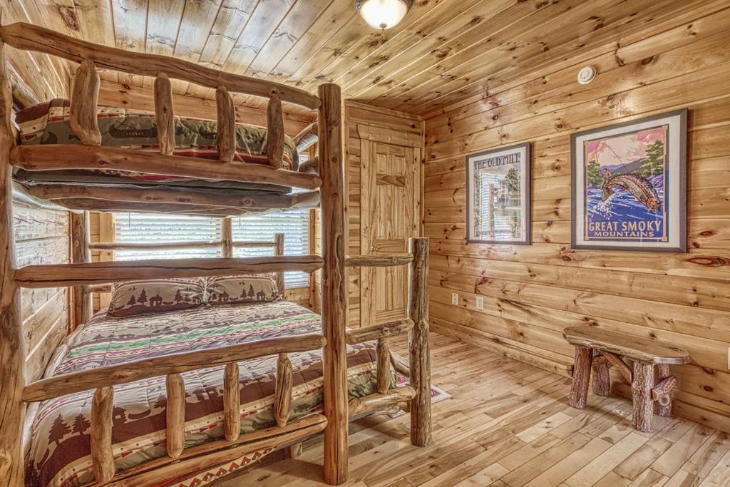 Heavenly Bear, Hot Tub, 1089 Of Free Attraction Tickets For Each Paid Day, Dollywood And More Sevierville Εξωτερικό φωτογραφία