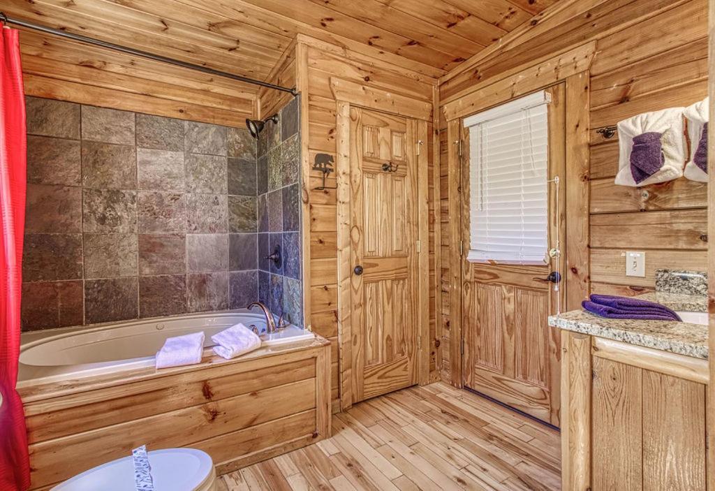 Heavenly Bear, Hot Tub, 1089 Of Free Attraction Tickets For Each Paid Day, Dollywood And More Sevierville Εξωτερικό φωτογραφία