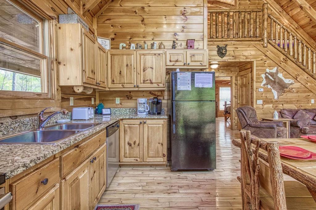 Heavenly Bear, Hot Tub, 1089 Of Free Attraction Tickets For Each Paid Day, Dollywood And More Sevierville Εξωτερικό φωτογραφία